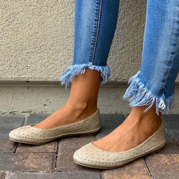 Cream Embossed Stitched Distressed Ballet Flats - Picture 2 of 7